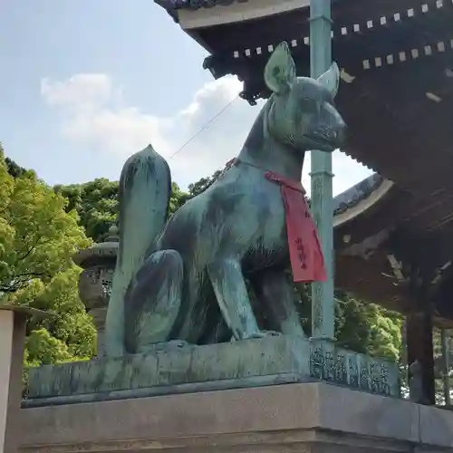 豊川閣　妙厳寺の狛犬