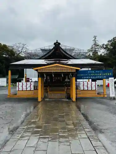 三嶋大社の{uncategorized: "未分類", other: "その他", undefined: "問題あり", building: "その他建物", grave: "お墓", sacred_gate: "鳥居", guardian: "狛犬", statue: "像", buddha: "仏像", history: "歴史", nature: "自然", garden: "庭園", animal: "動物", pagoda: "塔", temizu: "手水舎", mountain_gate: "山門・神門", sanctuary: "本殿・本堂", subordinate: "末社・摂社", art: "芸術", scenery: "景色", jizo: "地蔵", ema: "絵馬", goshuin: "御朱印", omikuji: "おみくじ", items: "授与品その他", amulet: "お守り", goshuincho: "御朱印帳", eats: "食事", festival: "お祭り", votive_dance: "神楽", shichigosan: "七五三参", wedding: "結婚式", experience: "体験その他", initially: "初詣", around: "周辺", anti_infection: "感染症対策"}