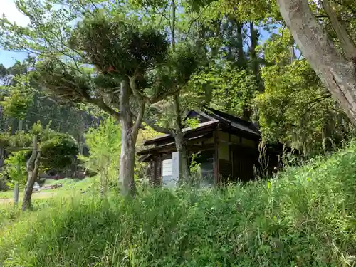 薬師堂の本殿・本堂