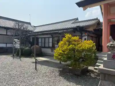 住吉神社の{uncategorized: "未分類", other: "その他", undefined: "問題あり", building: "その他建物", grave: "お墓", sacred_gate: "鳥居", guardian: "狛犬", statue: "像", buddha: "仏像", history: "歴史", nature: "自然", garden: "庭園", animal: "動物", pagoda: "塔", temizu: "手水舎", mountain_gate: "山門・神門", sanctuary: "本殿・本堂", subordinate: "末社・摂社", art: "芸術", scenery: "景色", jizo: "地蔵", ema: "絵馬", goshuin: "御朱印", omikuji: "おみくじ", items: "授与品その他", amulet: "お守り", goshuincho: "御朱印帳", eats: "食事", festival: "お祭り", votive_dance: "神楽", shichigosan: "七五三参", wedding: "結婚式", experience: "体験その他", initially: "初詣", around: "周辺", anti_infection: "感染症対策"}