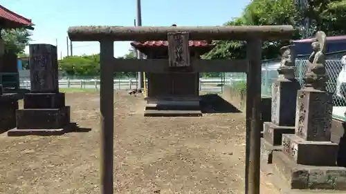 稲荷神社の鳥居