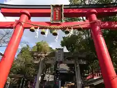 瓢箪山稲荷神社の鳥居