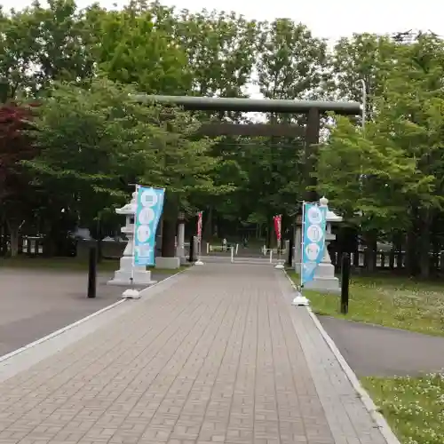 烈々布神社の鳥居