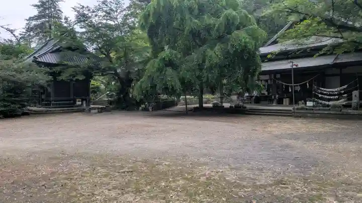 雄琴神社の{uncategorized: "未分類", other: "その他", undefined: "問題あり", building: "その他建物", grave: "お墓", sacred_gate: "鳥居", guardian: "狛犬", statue: "像", buddha: "仏像", history: "歴史", nature: "自然", garden: "庭園", animal: "動物", pagoda: "塔", temizu: "手水舎", mountain_gate: "山門・神門", sanctuary: "本殿・本堂", subordinate: "末社・摂社", art: "芸術", scenery: "景色", jizo: "地蔵", ema: "絵馬", goshuin: "御朱印", omikuji: "おみくじ", items: "授与品その他", amulet: "お守り", goshuincho: "御朱印帳", eats: "食事", festival: "お祭り", votive_dance: "神楽", shichigosan: "七五三参", wedding: "結婚式", experience: "体験その他", initially: "初詣", around: "周辺", anti_infection: "感染症対策"}