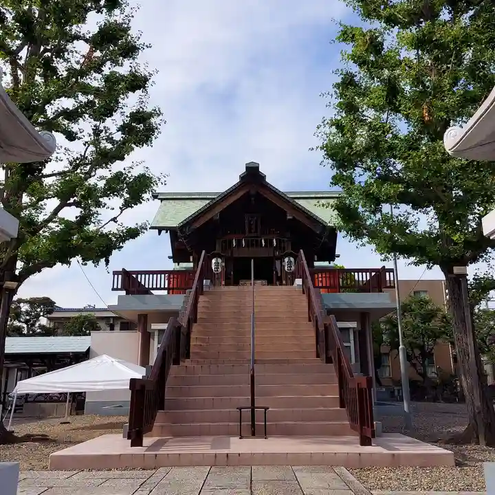 稲荷神社の本殿・本堂