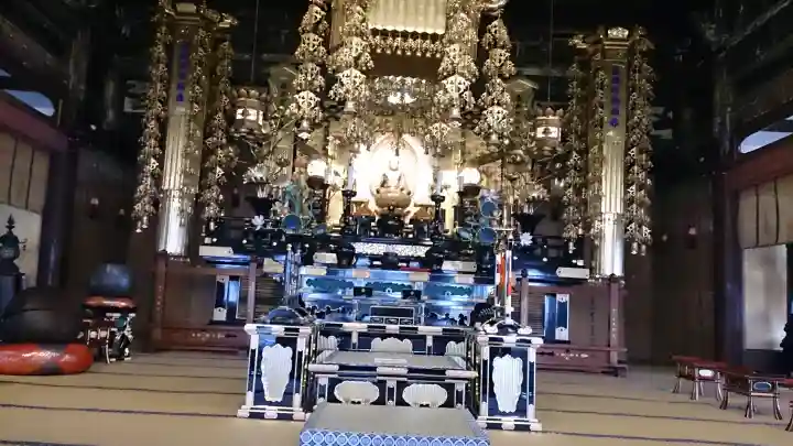 光明寺の{uncategorized: "未分類", other: "その他", undefined: "問題あり", building: "その他建物", grave: "お墓", sacred_gate: "鳥居", guardian: "狛犬", statue: "像", buddha: "仏像", history: "歴史", nature: "自然", garden: "庭園", animal: "動物", pagoda: "塔", temizu: "手水舎", mountain_gate: "山門・神門", sanctuary: "本殿・本堂", subordinate: "末社・摂社", art: "芸術", scenery: "景色", jizo: "地蔵", ema: "絵馬", goshuin: "御朱印", omikuji: "おみくじ", items: "授与品その他", amulet: "お守り", goshuincho: "御朱印帳", eats: "食事", festival: "お祭り", votive_dance: "神楽", shichigosan: "七五三参", wedding: "結婚式", experience: "体験その他", initially: "初詣", around: "周辺", anti_infection: "感染症対策"}