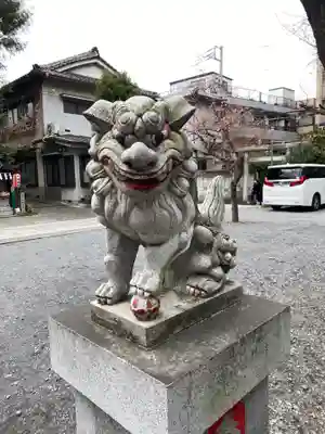 くまくま神社(導きの社 熊野町熊野神社)の狛犬