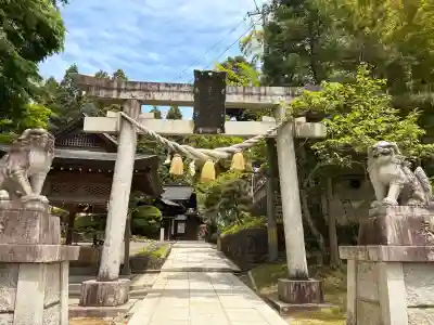 太平山三吉神社総本宮の{uncategorized: "未分類", other: "その他", undefined: "問題あり", building: "その他建物", grave: "お墓", sacred_gate: "鳥居", guardian: "狛犬", statue: "像", buddha: "仏像", history: "歴史", nature: "自然", garden: "庭園", animal: "動物", pagoda: "塔", temizu: "手水舎", mountain_gate: "山門・神門", sanctuary: "本殿・本堂", subordinate: "末社・摂社", art: "芸術", scenery: "景色", jizo: "地蔵", ema: "絵馬", goshuin: "御朱印", omikuji: "おみくじ", items: "授与品その他", amulet: "お守り", goshuincho: "御朱印帳", eats: "食事", festival: "お祭り", votive_dance: "神楽", shichigosan: "七五三参", wedding: "結婚式", experience: "体験その他", initially: "初詣", around: "周辺", anti_infection: "感染症対策"}