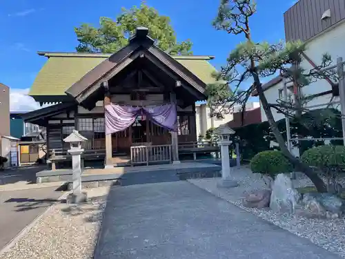 亀田龍神社の本殿