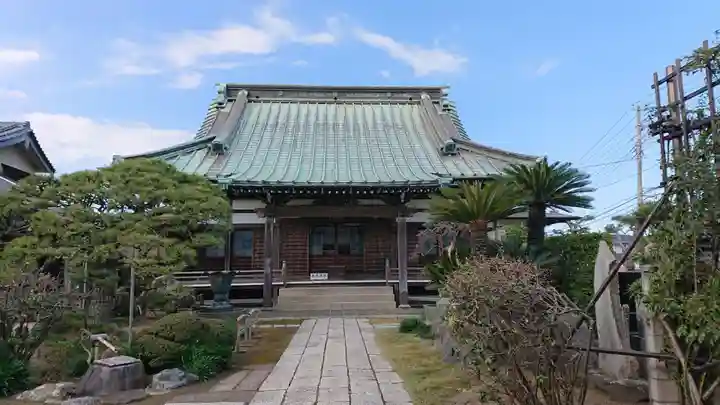 九品寺の本殿・本堂