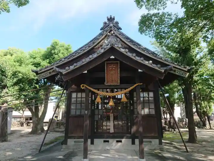 六所社(安井)の本殿・本堂