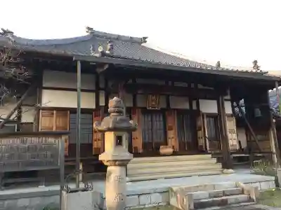 明徳寺の本殿・本堂