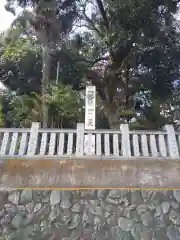 曾屋神社の建物その他