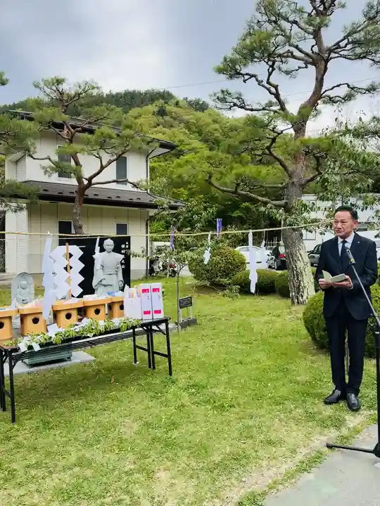 土津神社|こどもと出世の神さま(福島県)