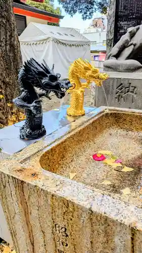 花園神社の手水舎