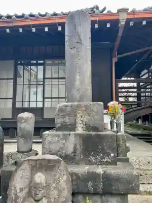 浄心寺の{uncategorized: "未分類", other: "その他", undefined: "問題あり", building: "その他建物", grave: "お墓", sacred_gate: "鳥居", guardian: "狛犬", statue: "像", buddha: "仏像", history: "歴史", nature: "自然", garden: "庭園", animal: "動物", pagoda: "塔", temizu: "手水舎", mountain_gate: "山門・神門", sanctuary: "本殿・本堂", subordinate: "末社・摂社", art: "芸術", scenery: "景色", jizo: "地蔵", ema: "絵馬", goshuin: "御朱印", omikuji: "おみくじ", items: "授与品その他", amulet: "お守り", goshuincho: "御朱印帳", eats: "食事", festival: "お祭り", votive_dance: "神楽", shichigosan: "七五三参", wedding: "結婚式", experience: "体験その他", initially: "初詣", around: "周辺", anti_infection: "感染症対策"}