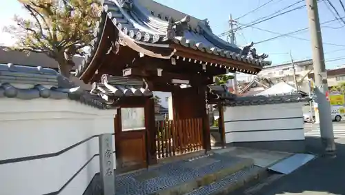 十萬寺の山門・神門