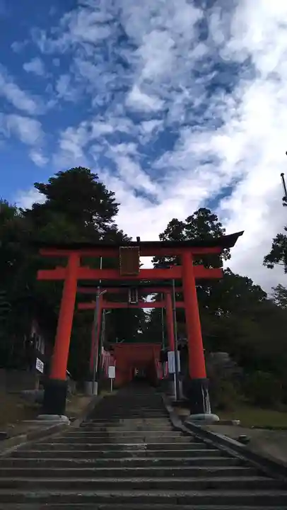 王地山まけきらい稲荷(兵庫県)