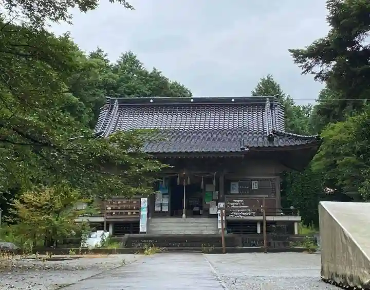 岩屋神社の本殿・本堂