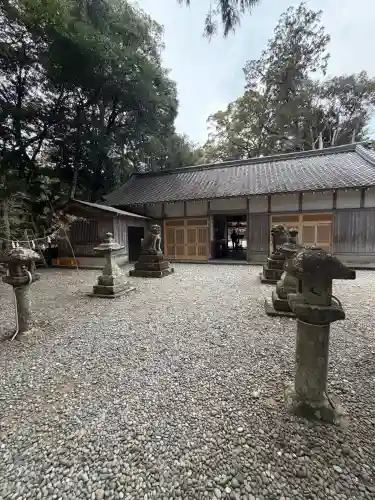 産田神社の{uncategorized: "未分類", other: "その他", undefined: "問題あり", building: "その他建物", grave: "お墓", sacred_gate: "鳥居", guardian: "狛犬", statue: "像", buddha: "仏像", history: "歴史", nature: "自然", garden: "庭園", animal: "動物", pagoda: "塔", temizu: "手水舎", mountain_gate: "山門・神門", sanctuary: "本殿・本堂", subordinate: "末社・摂社", art: "芸術", scenery: "景色", jizo: "地蔵", ema: "絵馬", goshuin: "御朱印", omikuji: "おみくじ", items: "授与品その他", amulet: "お守り", goshuincho: "御朱印帳", eats: "食事", festival: "お祭り", votive_dance: "神楽", shichigosan: "七五三参", wedding: "結婚式", experience: "体験その他", initially: "初詣", around: "周辺", anti_infection: "感染症対策"}
