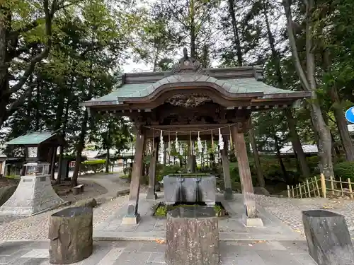 諏訪大社下社秋宮(長野県)