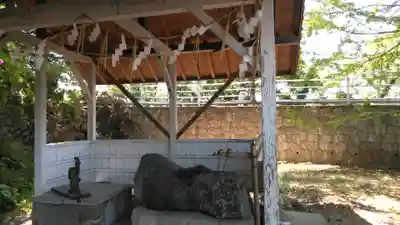 八幡鶴市神社の手水舎
