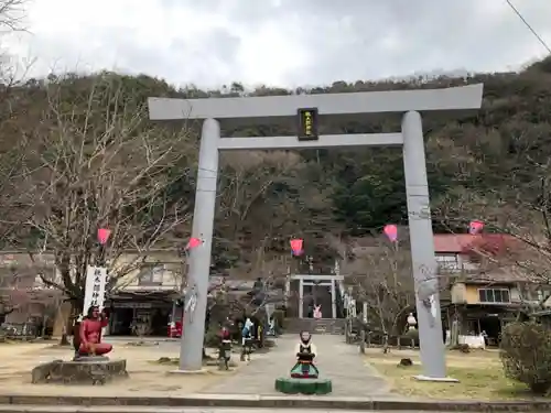 桃太郎神社（栗栖）の鳥居