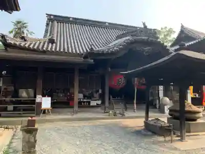 石手寺の本殿・本堂
