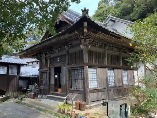 泉福寺の建物その他