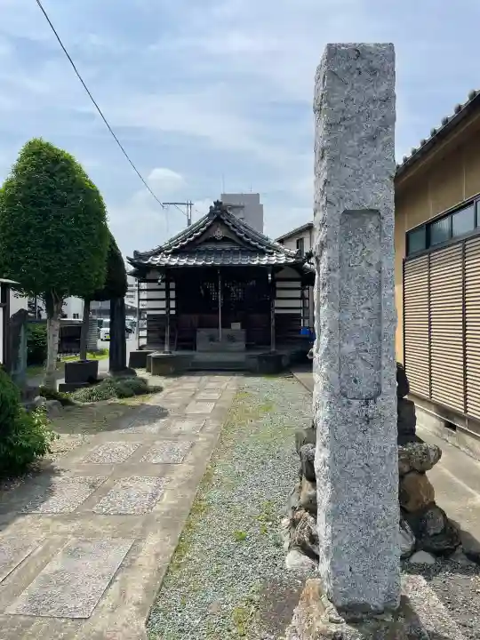 熊谷聖天宮の{uncategorized: "未分類", other: "その他", undefined: "問題あり", building: "その他建物", grave: "お墓", sacred_gate: "鳥居", guardian: "狛犬", statue: "像", buddha: "仏像", history: "歴史", nature: "自然", garden: "庭園", animal: "動物", pagoda: "塔", temizu: "手水舎", mountain_gate: "山門・神門", sanctuary: "本殿・本堂", subordinate: "末社・摂社", art: "芸術", scenery: "景色", jizo: "地蔵", ema: "絵馬", goshuin: "御朱印", omikuji: "おみくじ", items: "授与品その他", amulet: "お守り", goshuincho: "御朱印帳", eats: "食事", festival: "お祭り", votive_dance: "神楽", shichigosan: "七五三参", wedding: "結婚式", experience: "体験その他", initially: "初詣", around: "周辺", anti_infection: "感染症対策"}