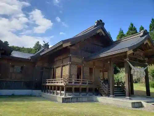 居多神社の本殿