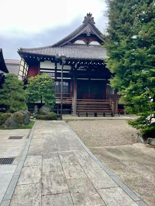 天眼寺の{uncategorized: "未分類", other: "その他", undefined: "問題あり", building: "その他建物", grave: "お墓", sacred_gate: "鳥居", guardian: "狛犬", statue: "像", buddha: "仏像", history: "歴史", nature: "自然", garden: "庭園", animal: "動物", pagoda: "塔", temizu: "手水舎", mountain_gate: "山門・神門", sanctuary: "本殿・本堂", subordinate: "末社・摂社", art: "芸術", scenery: "景色", jizo: "地蔵", ema: "絵馬", goshuin: "御朱印", omikuji: "おみくじ", items: "授与品その他", amulet: "お守り", goshuincho: "御朱印帳", eats: "食事", festival: "お祭り", votive_dance: "神楽", shichigosan: "七五三参", wedding: "結婚式", experience: "体験その他", initially: "初詣", around: "周辺", anti_infection: "感染症対策"}