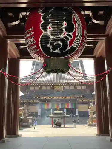 川崎大師（平間寺）の山門・神門