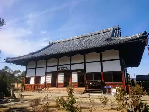 総見院の本殿・本堂