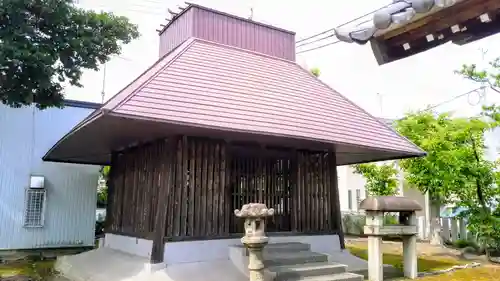 八幡社の本殿・本堂