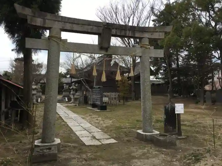 春日神社の鳥居