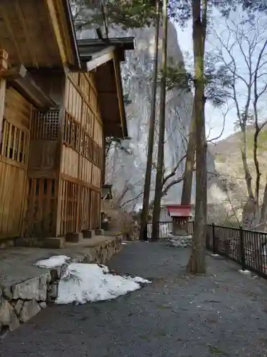 一石山神社の庭園