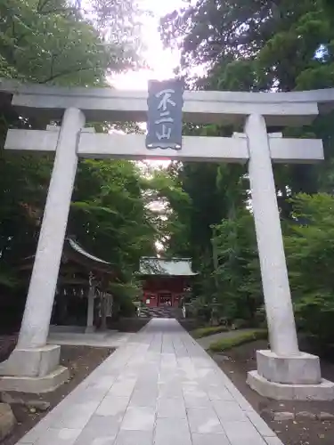 富士山東口本宮 冨士浅間神社の鳥居