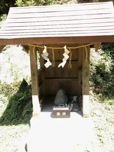 脊振神社の建物その他