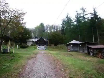忠類神社の本殿・本堂