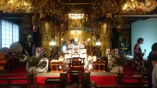 圓應寺の本殿・本堂