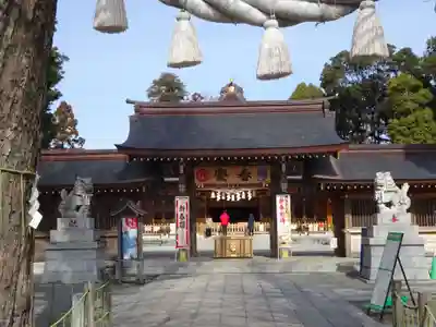 亀ケ池八幡宮の山門・神門