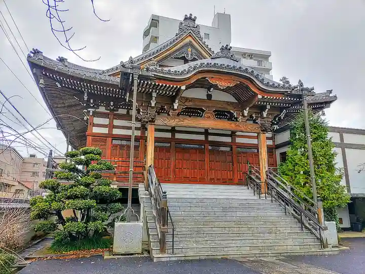 西願寺の本殿・本堂