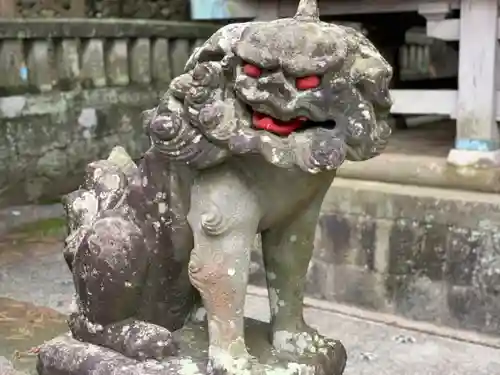 稲取八幡神社の狛犬