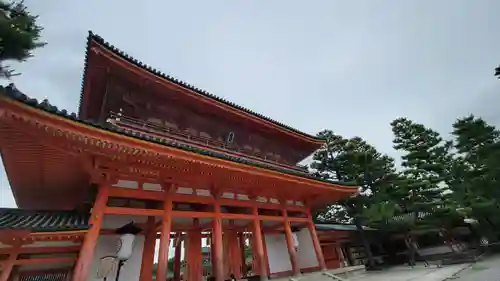 平安神宮の山門・神門