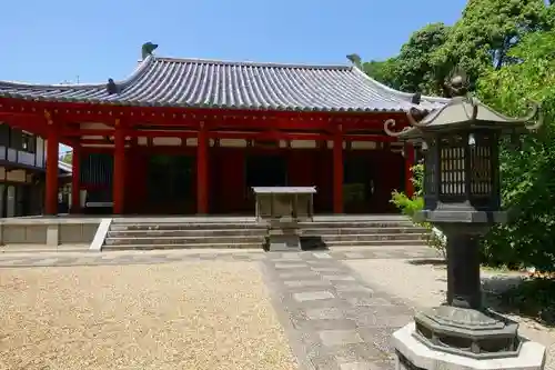 平等寺（三輪山平等寺）の本殿