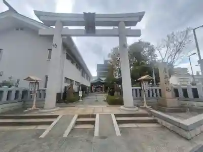 産土神社の{uncategorized: "未分類", other: "その他", undefined: "問題あり", building: "その他建物", grave: "お墓", sacred_gate: "鳥居", guardian: "狛犬", statue: "像", buddha: "仏像", history: "歴史", nature: "自然", garden: "庭園", animal: "動物", pagoda: "塔", temizu: "手水舎", mountain_gate: "山門・神門", sanctuary: "本殿・本堂", subordinate: "末社・摂社", art: "芸術", scenery: "景色", jizo: "地蔵", ema: "絵馬", goshuin: "御朱印", omikuji: "おみくじ", items: "授与品その他", amulet: "お守り", goshuincho: "御朱印帳", eats: "食事", festival: "お祭り", votive_dance: "神楽", shichigosan: "七五三参", wedding: "結婚式", experience: "体験その他", initially: "初詣", around: "周辺", anti_infection: "感染症対策"}
