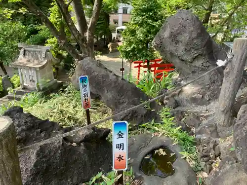 鳩森八幡神社の末社・摂社