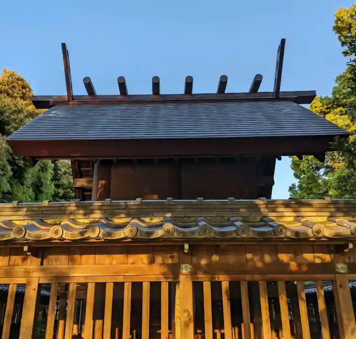 弥富神社の{uncategorized: "未分類", other: "その他", undefined: "問題あり", building: "その他建物", grave: "お墓", sacred_gate: "鳥居", guardian: "狛犬", statue: "像", buddha: "仏像", history: "歴史", nature: "自然", garden: "庭園", animal: "動物", pagoda: "塔", temizu: "手水舎", mountain_gate: "山門・神門", sanctuary: "本殿・本堂", subordinate: "末社・摂社", art: "芸術", scenery: "景色", jizo: "地蔵", ema: "絵馬", goshuin: "御朱印", omikuji: "おみくじ", items: "授与品その他", amulet: "お守り", goshuincho: "御朱印帳", eats: "食事", festival: "お祭り", votive_dance: "神楽", shichigosan: "七五三参", wedding: "結婚式", experience: "体験その他", initially: "初詣", around: "周辺", anti_infection: "感染症対策"}