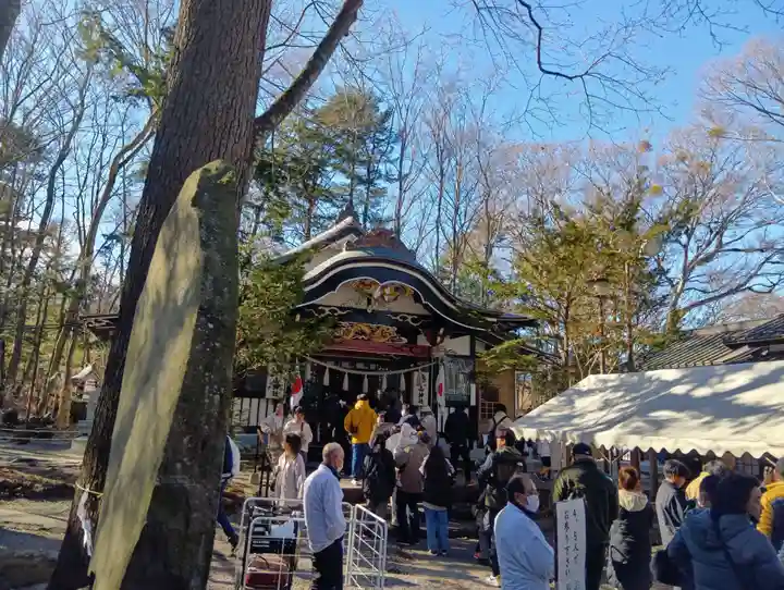 新屋山神社(山梨県)